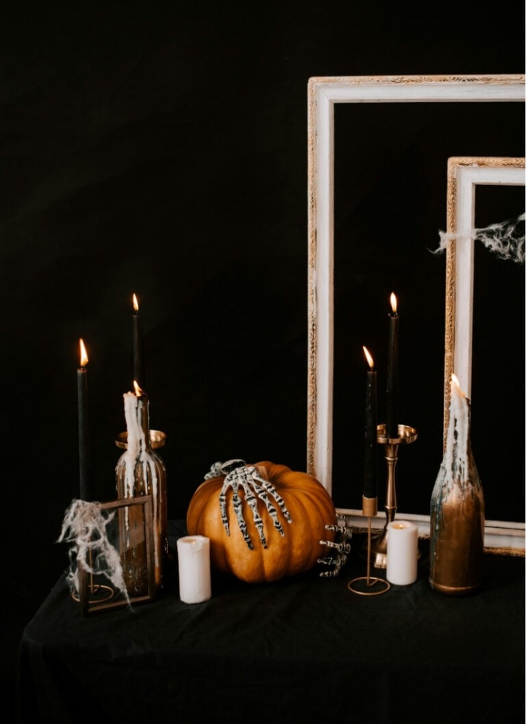 21+ Spooky Halloween Haunted House Ideas for Your Party This Year