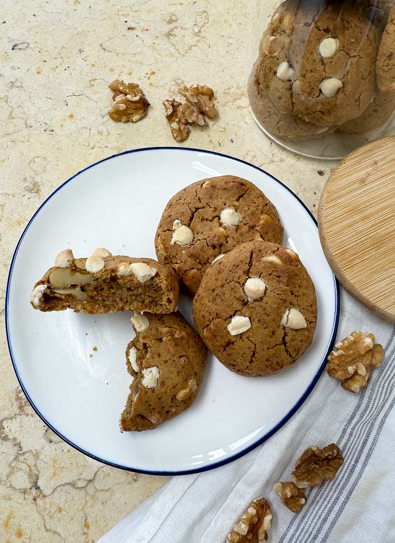 White Chocolate Chip Walnut Cookies