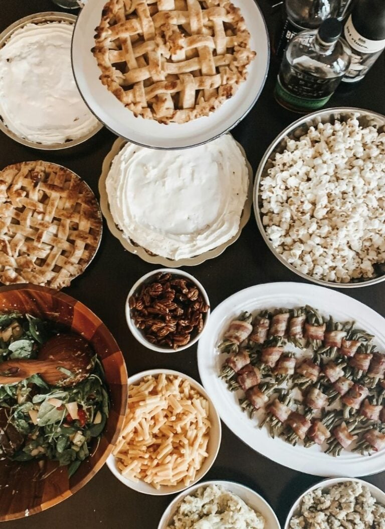 25+ Graduation Party Food Ideas for a Crowd
