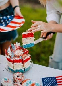 Th of July red white and blue desserts