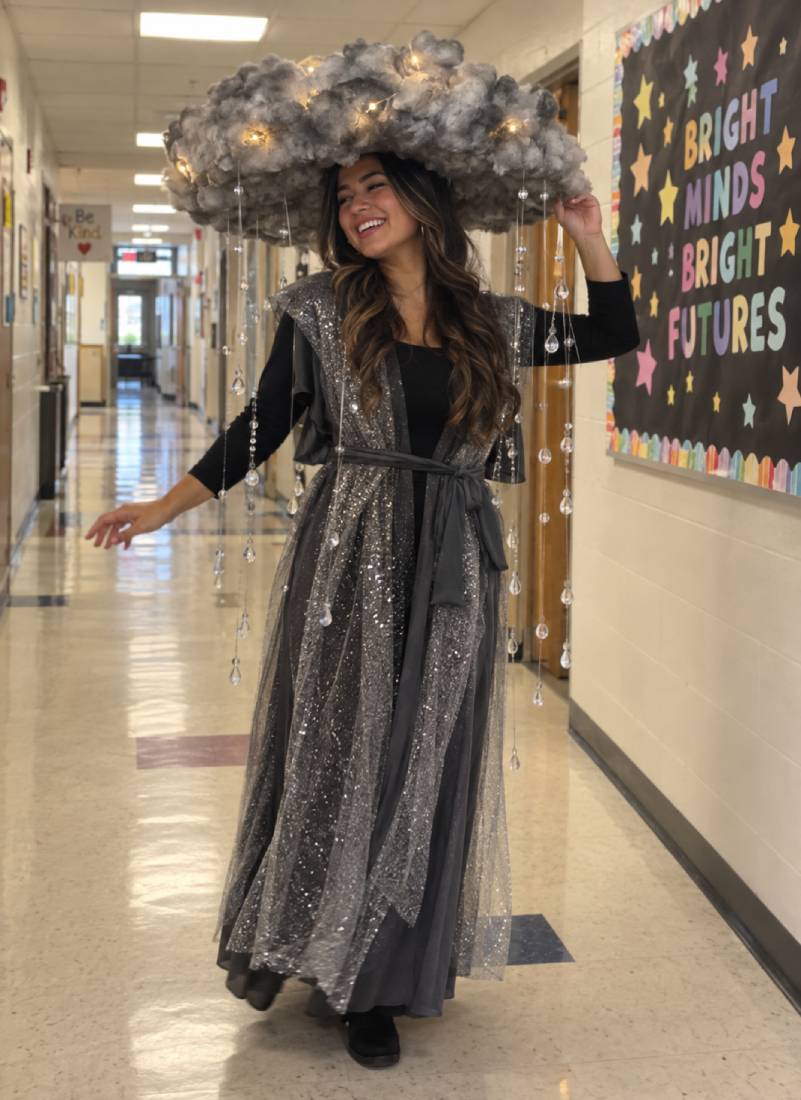 A Cloudy Costume Thats Easy to DIY