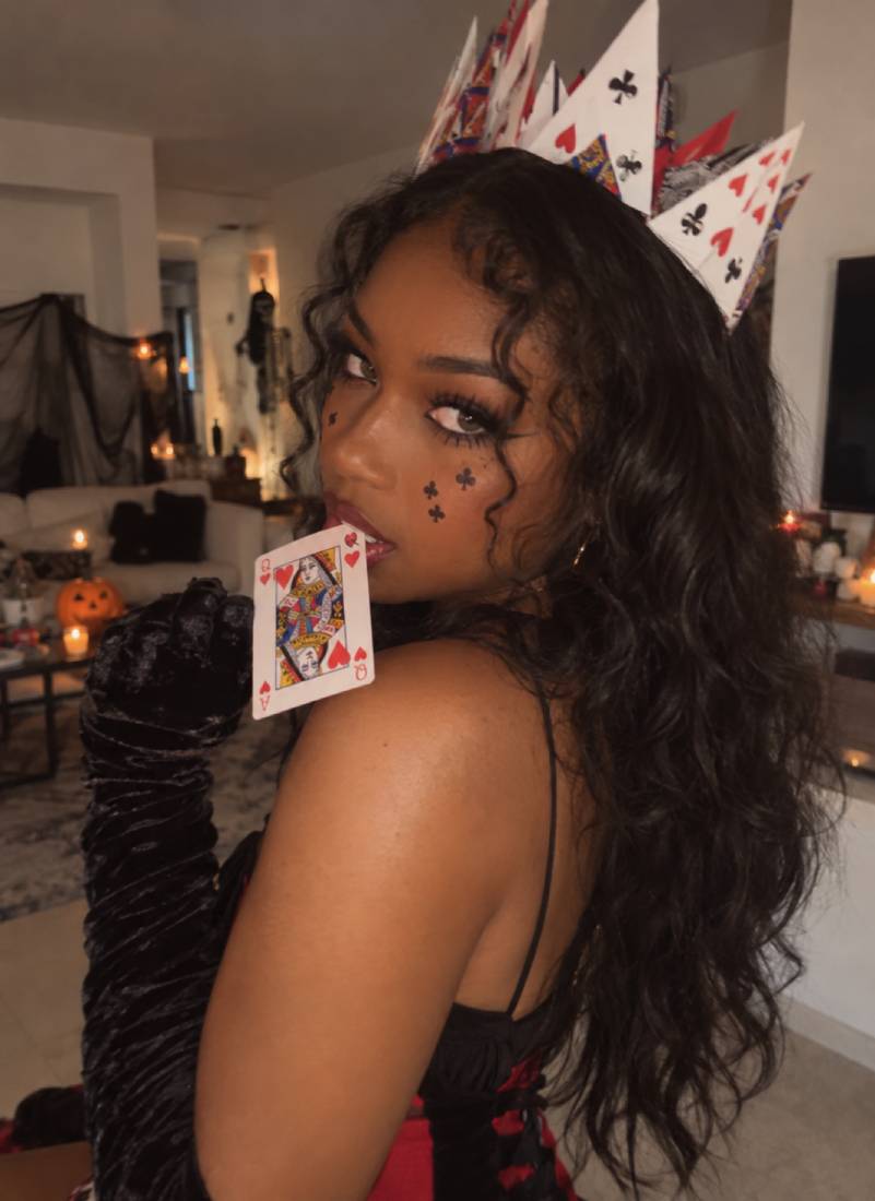 This Queen of Spades Costume Is Serving Looks