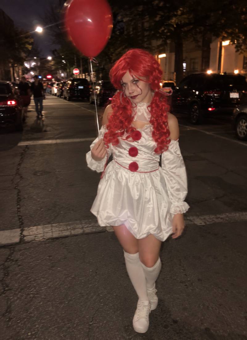 Female Pennywise