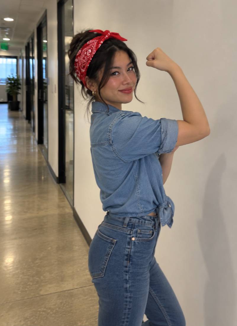Rosie the Riveter Quick and Iconic DIY Look